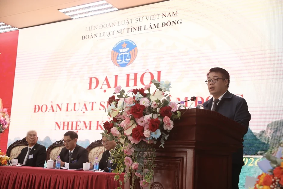 Luật sư Dương Đình Nam được bầu làm Chủ nhiệm Đoàn Luật sư tỉnh Lâm Đồng Luật sư Dương Đình Nam được bầu làm Chủ nhiệm Đoàn Luật sư tỉnh Lâm Đồng