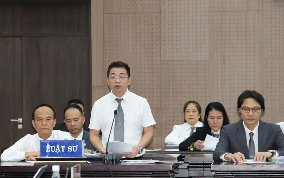 Luật sư nói gì khi bào chữa cho các bị cáo trong vụ Công ty Hoàng Dân Luật sư nói gì khi bào chữa cho các bị cáo trong vụ Công ty Hoàng Dân