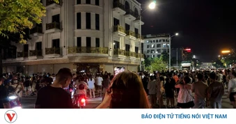 Lực lượng chức năng làm việc tại khu vực nhà “Hải Sapa TV” trong đêm