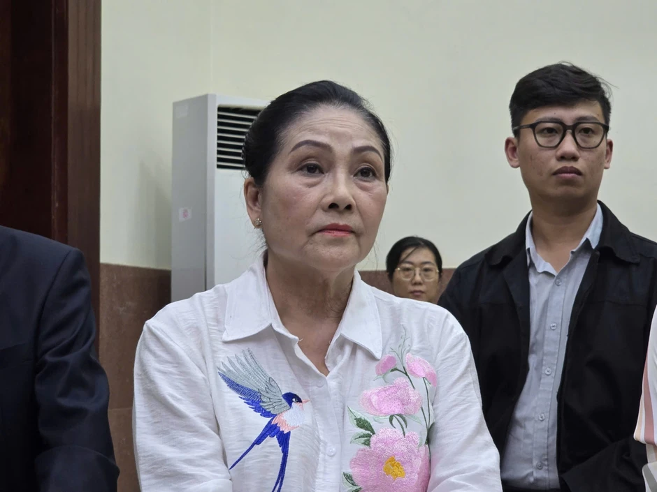 Lý do hoãn xét xử phúc thẩm vụ tranh chấp di sản của cố NSƯT Vũ Linh Lý do hoãn xét xử phúc thẩm vụ tranh chấp di sản của cố NSƯT Vũ Linh