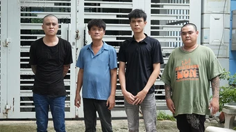 Mang hung khí sang nhà hàng xóm dọa giết