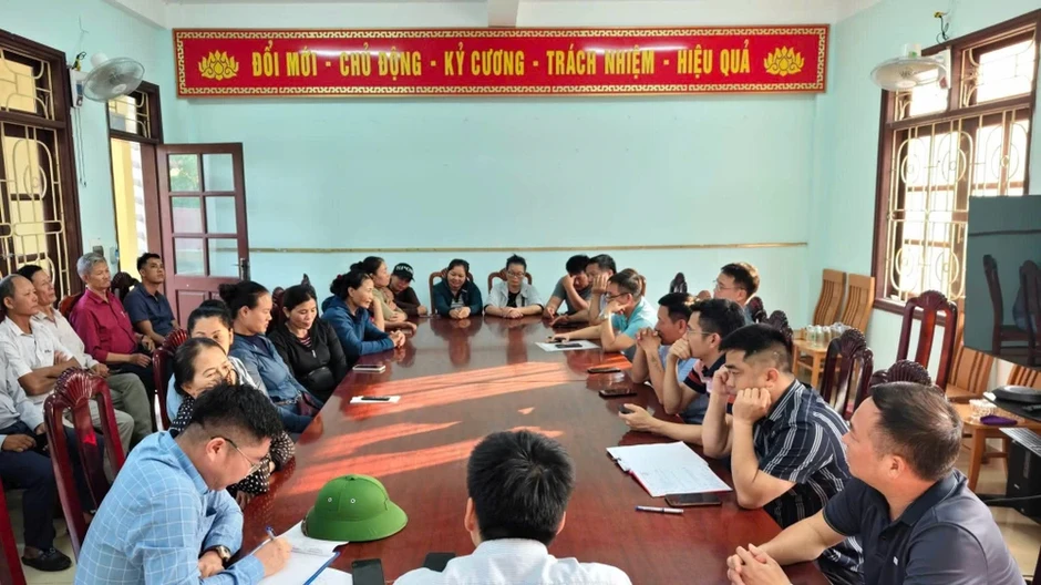 Mật phục ghi hình 'cò' chèo kéo khách ở Phong Nha – Kẻ Bàng Mật phục ghi hình 'cò' chèo kéo khách ở Phong Nha – Kẻ Bàng