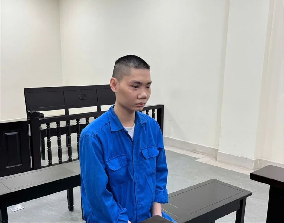 Mâu thuẫn chuyện mua xe, đem xăng đến đốt nhà người bán xe
