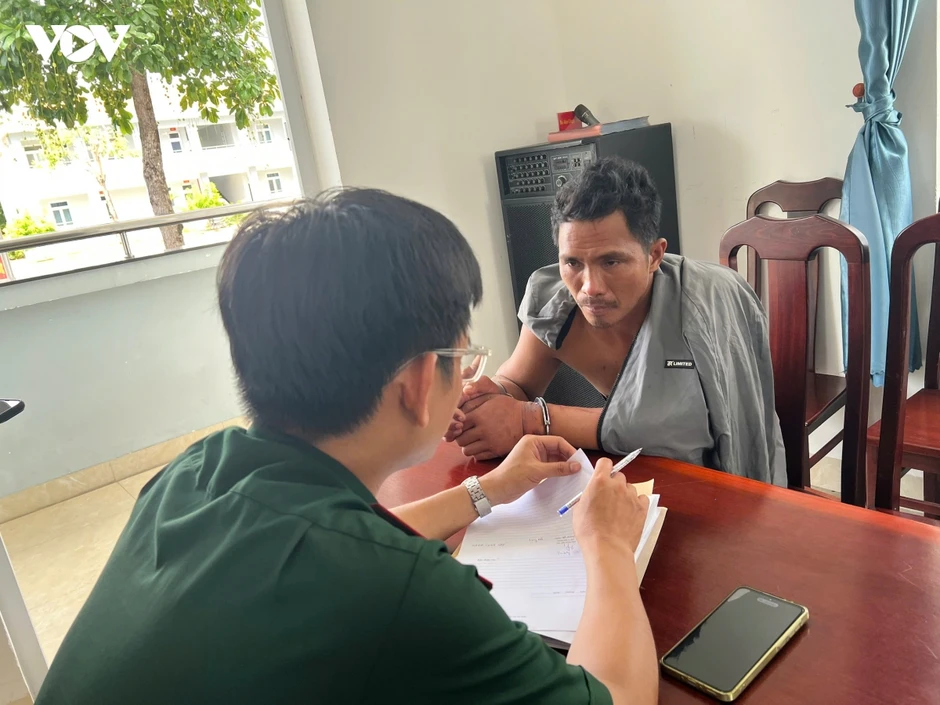 Mâu thuẫn lúc làm việc, 1 thuyền viên bị bạn thuyền đâm tử vong Mâu thuẫn lúc làm việc, 1 thuyền viên bị bạn thuyền đâm tử vong
