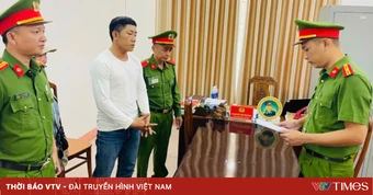 Mâu thuẫn tranh giành khách, tài xế xe 16 chỗ bị đánh nhập viện