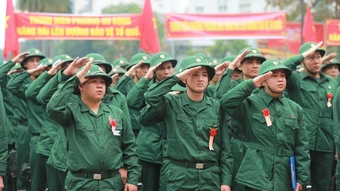 Mổ cận thị xong, tôi có bị gọi đi nghĩa vụ quân sự hay không?
