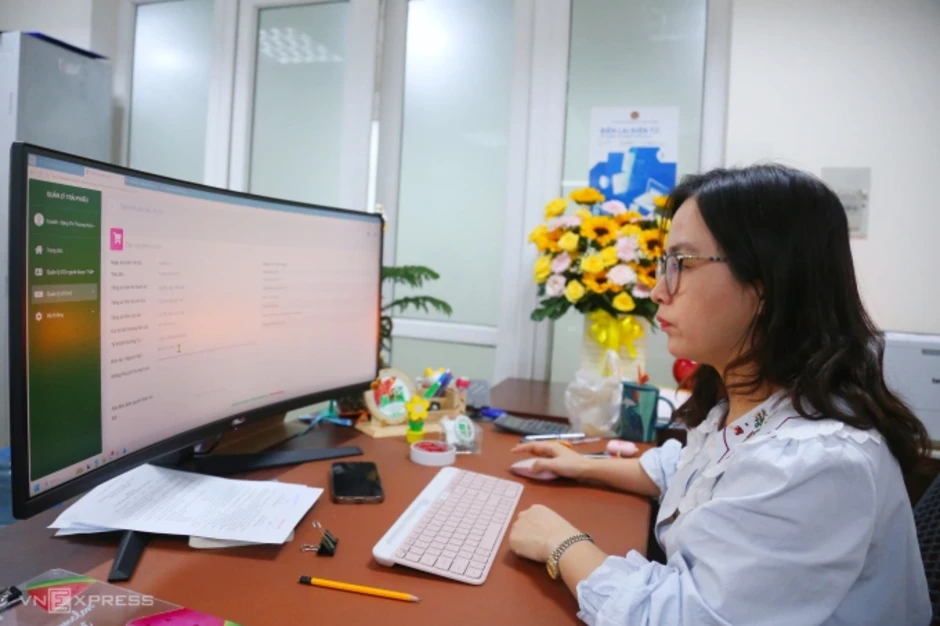 Một cú click chuột cùng lúc trả hàng nghìn tỷ cho 43.000 người vụ Vạn Thịnh Phát Một cú click chuột cùng lúc trả hàng nghìn tỷ cho 43.000 người vụ Vạn Thịnh Phát