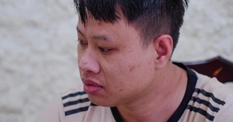 Mua 13 miếng vàng giả để lừa người thua tiền ảo 68 tỷ ở Lâm Đồng