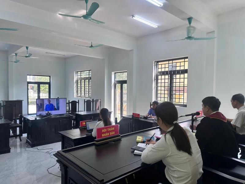Mua 3 viên hồng phiến, nam thanh niên ở Huế lãnh án Mua 3 viên hồng phiến, nam thanh niên ở Huế lãnh án