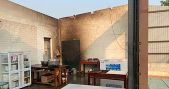 Mưa giông, lốc xoáy giật bay mái nhà ở Quảng Trị