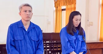 Mua ma túy từ Campuchia về bán lại, đôi nam nữ chia nhau 38 năm tù