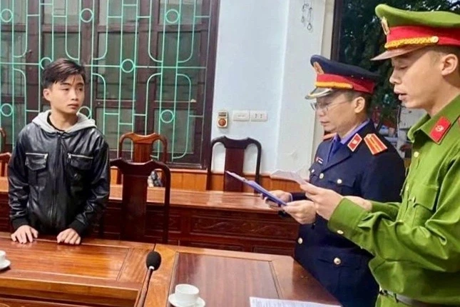 Nam sinh lớp 11 lĩnh án vì đánh học sinh lớp 9 tử vong Nam sinh lớp 11 lĩnh án vì đánh học sinh lớp 9 tử vong