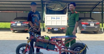 Nam sinh lớp 9 tự chế "siêu xe điện" đạt tốc độ 100km/h