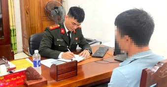 Nam thanh niên “báo chốt” xử lý nồng độ cồn bị phạt 7,5 triệu đồng