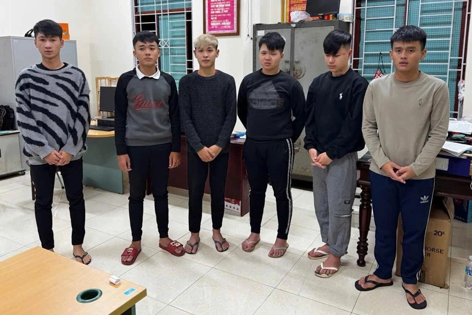 Ném một viên gạch, ba người tử vong Ném một viên gạch, ba người tử vong