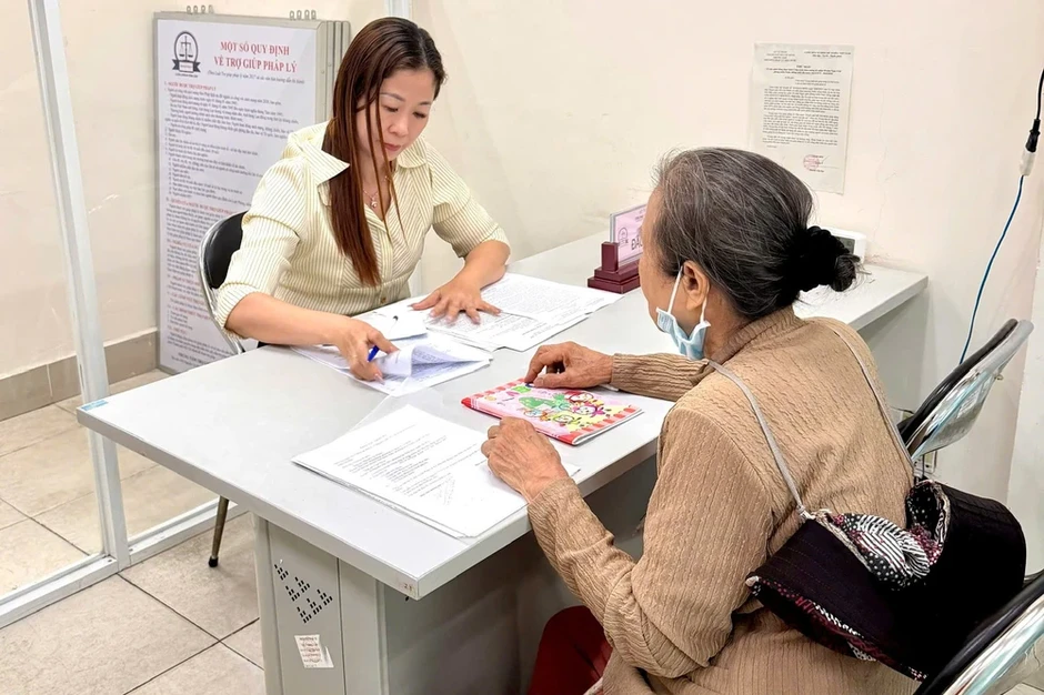 Nên mở rộng đối tượng trợ giúp pháp lý để không ai bị bỏ lại phía sau Nên mở rộng đối tượng trợ giúp pháp lý để không ai bị bỏ lại phía sau