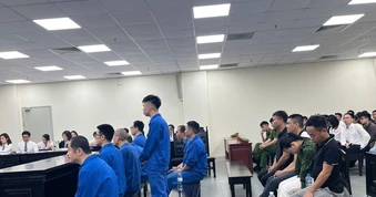 Nghe lời tình nhân, nữ giám đốc phạm tội rồi nhận 8 năm tù