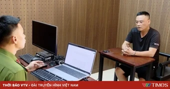 Nghi vợ ngoại tình với bạn học cũ, mang dao đến quán bia gây trọng án