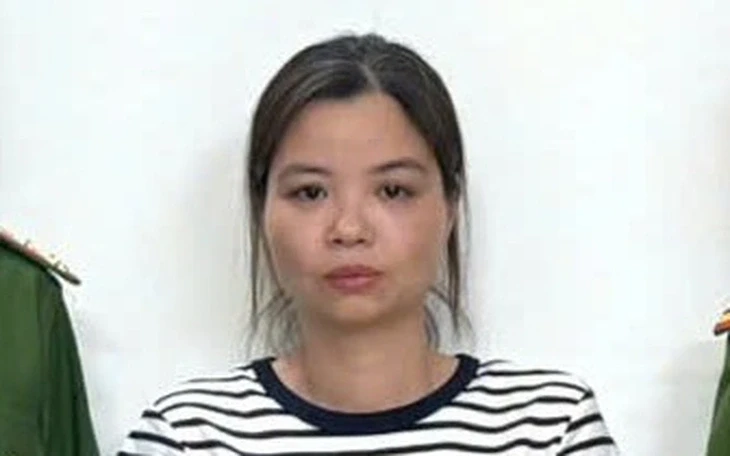 Người phụ nữ lừa đảo bằng thủ đoạn 'mua xe thật, chuyển khoản giả' Người phụ nữ lừa đảo bằng thủ đoạn 'mua xe thật, chuyển khoản giả'