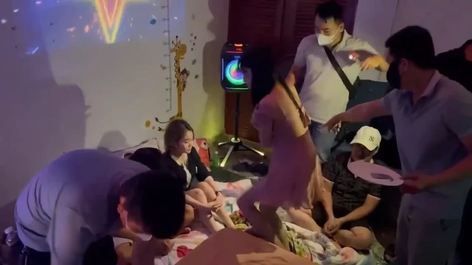 Người bán ma túy cho ca sĩ Long Nhật và Sơn Ngọc Minh là ai? Người bán ma túy cho ca sĩ Long Nhật và Sơn Ngọc Minh là ai?