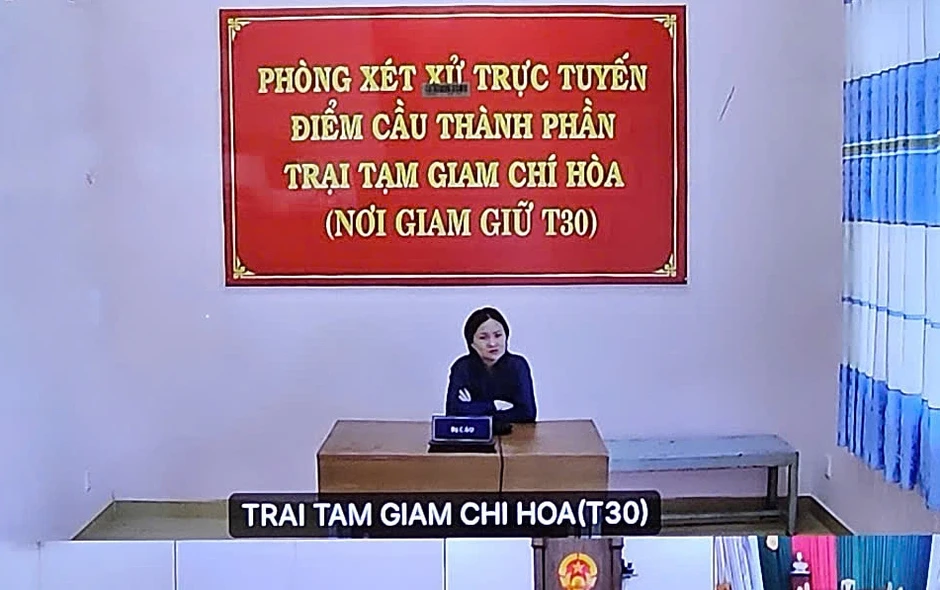 Người cứa cổ bạn trai vì ghen khai 'không kiểm soát được cảm xúc' Người cứa cổ bạn trai vì ghen khai 'không kiểm soát được cảm xúc'
