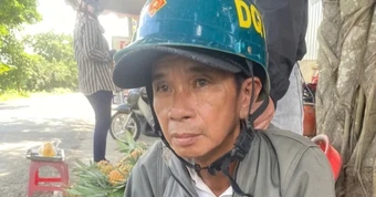 Người đàn ông bị cuỗm dây chuyền vàng khi vào khách sạn 'tâm sự' với bạn cùng giới