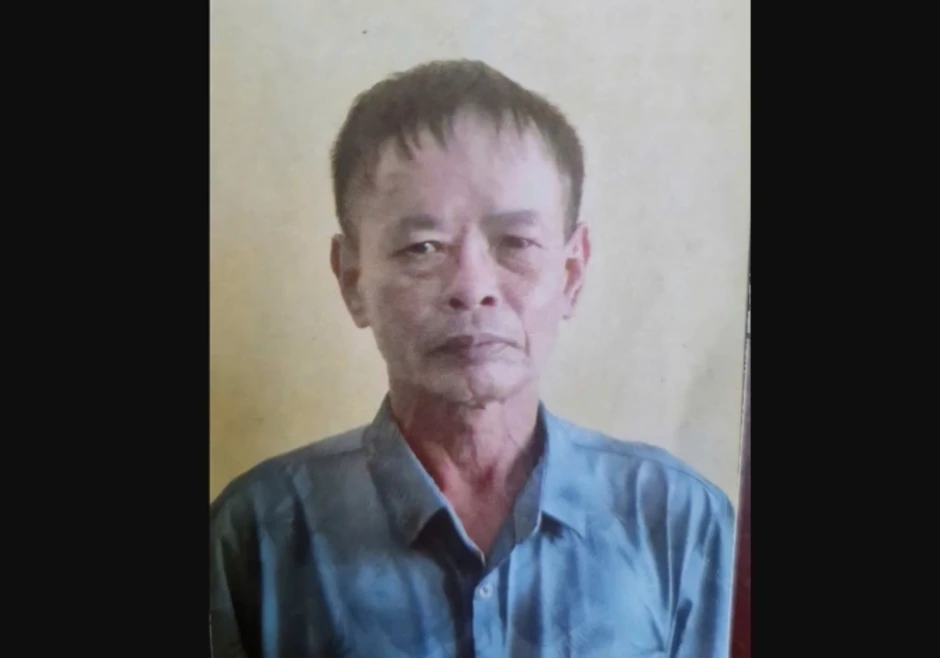 Người đàn ông gây rối, dọa 'cho nổ tung trụ sở công an' Người đàn ông gây rối, dọa 'cho nổ tung trụ sở công an'