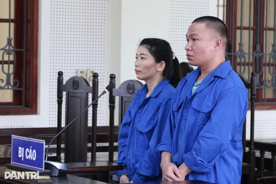 Người đàn ông "vứt" cả vợ lẫn ma túy khi gặp công an Người đàn ông "vứt" cả vợ lẫn ma túy khi gặp công an