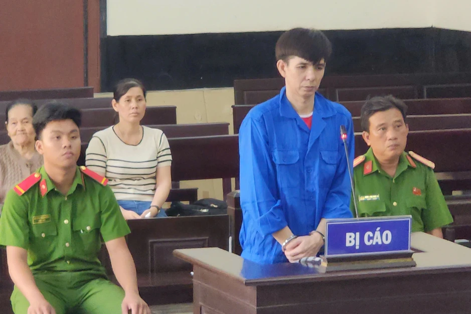 Người đàn ông truy sát cả nhà vợ cũ vì ghen Người đàn ông truy sát cả nhà vợ cũ vì ghen