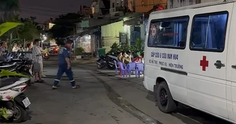Người đàn ông tử vong bất thường trong xưởng in ở TP.HCM