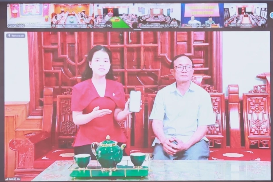 Người dân sẽ nhận bản án, quyết định thi hành án qua VNeID Người dân sẽ nhận bản án, quyết định thi hành án qua VNeID