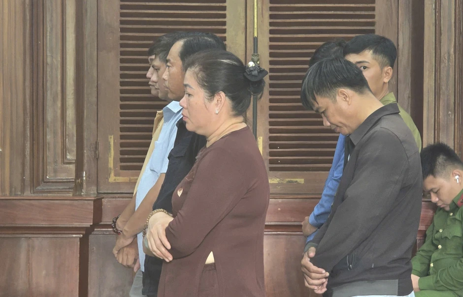 Người mẹ ở TPHCM bán tài sản, hối lộ để con gái khỏi đi cai nghiện Người mẹ ở TPHCM bán tài sản, hối lộ để con gái khỏi đi cai nghiện