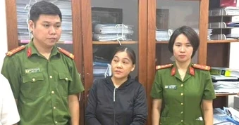 Người phụ nữ bán khống ki ốt ở chợ, chiếm đoạt hàng trăm triệu đồng