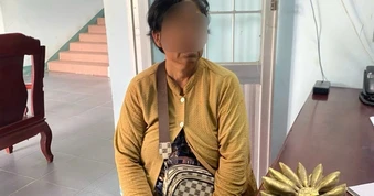Người phụ nữ bán vé số bị lừa hết tài sản vì nải chuối "hàng quý"