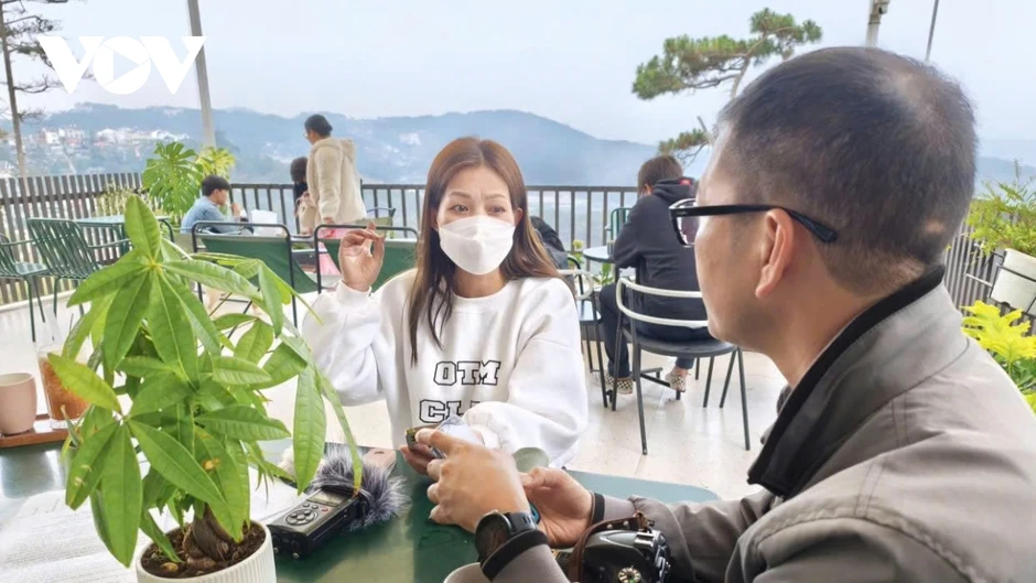 Người phụ nữ bất lực xua đuổi kẻ trộm chó bắn chết thú cưng ở Đà Lạt Người phụ nữ bất lực xua đuổi kẻ trộm chó bắn chết thú cưng ở Đà Lạt