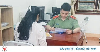 Người phụ nữ bị xử phạt vì đăng thông tin cá nhân người khác lên mạng xã hội