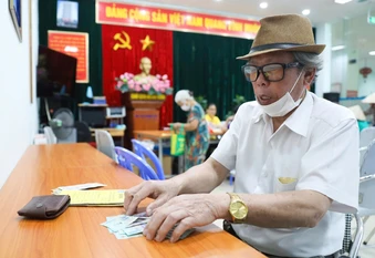 Người về hưu có phải đóng bảo hiểm xã hội khi đi làm thêm?