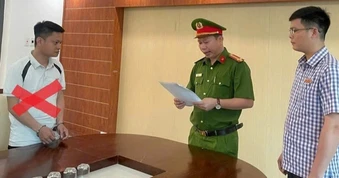 Nguyên cán bộ giải phóng mặt bằng bị bắt vì lừa đảo