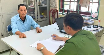 Nguyễn Đức Khiêm 67 tuổi ra đầu thú sau 40 năm lẩn trốn