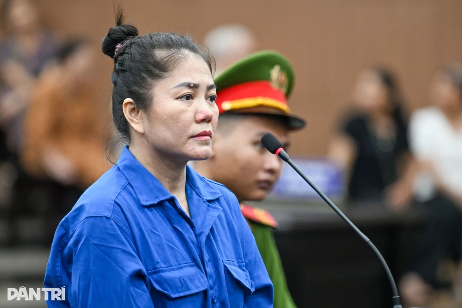 Nhà đầu tư sâm Ngọc Linh bán cả nhà, vét đến đồng cuối đưa cho nữ chủ tịch Nhà đầu tư sâm Ngọc Linh bán cả nhà, vét đến đồng cuối đưa cho nữ chủ tịch