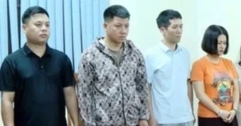 Nhân viên di tích Tam Thanh dùng vé ảo rút ruột gần 200 triệu đồng