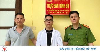 Nhân viên ngân hàng cảnh giác, phối hợp Công an bắt giữ đối tượng truy nã