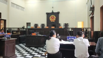 Nhân viên ngân hàng dùng hồ sơ khách cũ để lừa vay 10 tỷ đồng