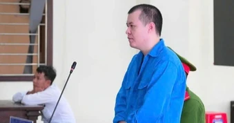 Nhân viên nha khoa cầm súng nhựa đi cướp tiệm vàng ở Tây Ninh