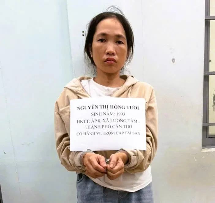 Nhặt được chìa khóa, nữ công nhân trộm tài sản gần 300 triệu đồng Nhặt được chìa khóa, nữ công nhân trộm tài sản gần 300 triệu đồng