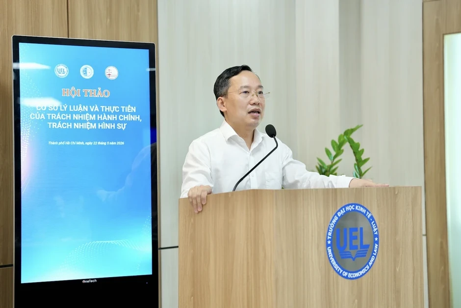 Nhiều bất cập khi phân định trách nhiệm hành chính và trách nhiệm hình sự Nhiều bất cập khi phân định trách nhiệm hành chính và trách nhiệm hình sự