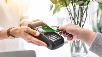 NHNN cảnh báo thủ đoạn bóc tách, đánh tráo chip thẻ để chiếm đoạt tài sản