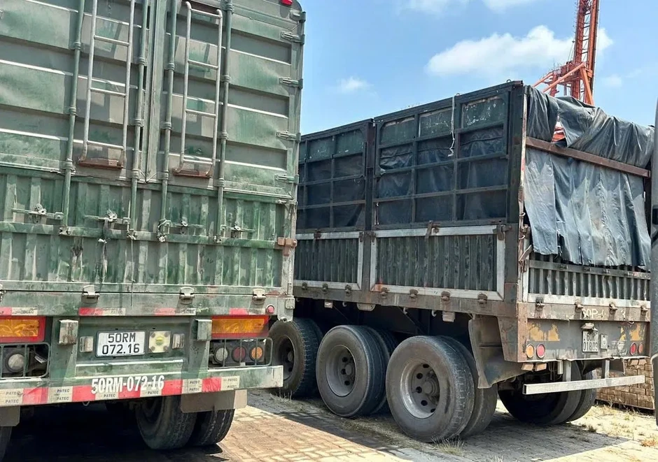 Nhóm 24 tài xế nâng khống tải trọng xe, chiếm đoạt 500 tấn hạt điều trị giá 22 tỷ đồng Nhóm 24 tài xế nâng khống tải trọng xe, chiếm đoạt 500 tấn hạt điều trị giá 22 tỷ đồng