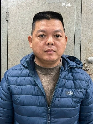 Nhóm 4 đối tượng lừa bán “thiên thạch” giả, chiếm đoạt 11 tỷ đồng của người phụ nữ Nhóm 4 đối tượng lừa bán “thiên thạch” giả, chiếm đoạt 11 tỷ đồng của người phụ nữ