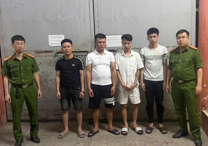 Nhóm cướp giật gần 2kg vàng của người nước ngoài sa lưới